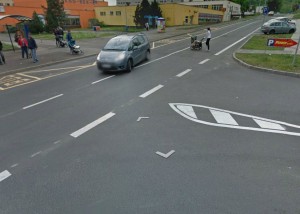 В 100 метрах остановка городского транспорта